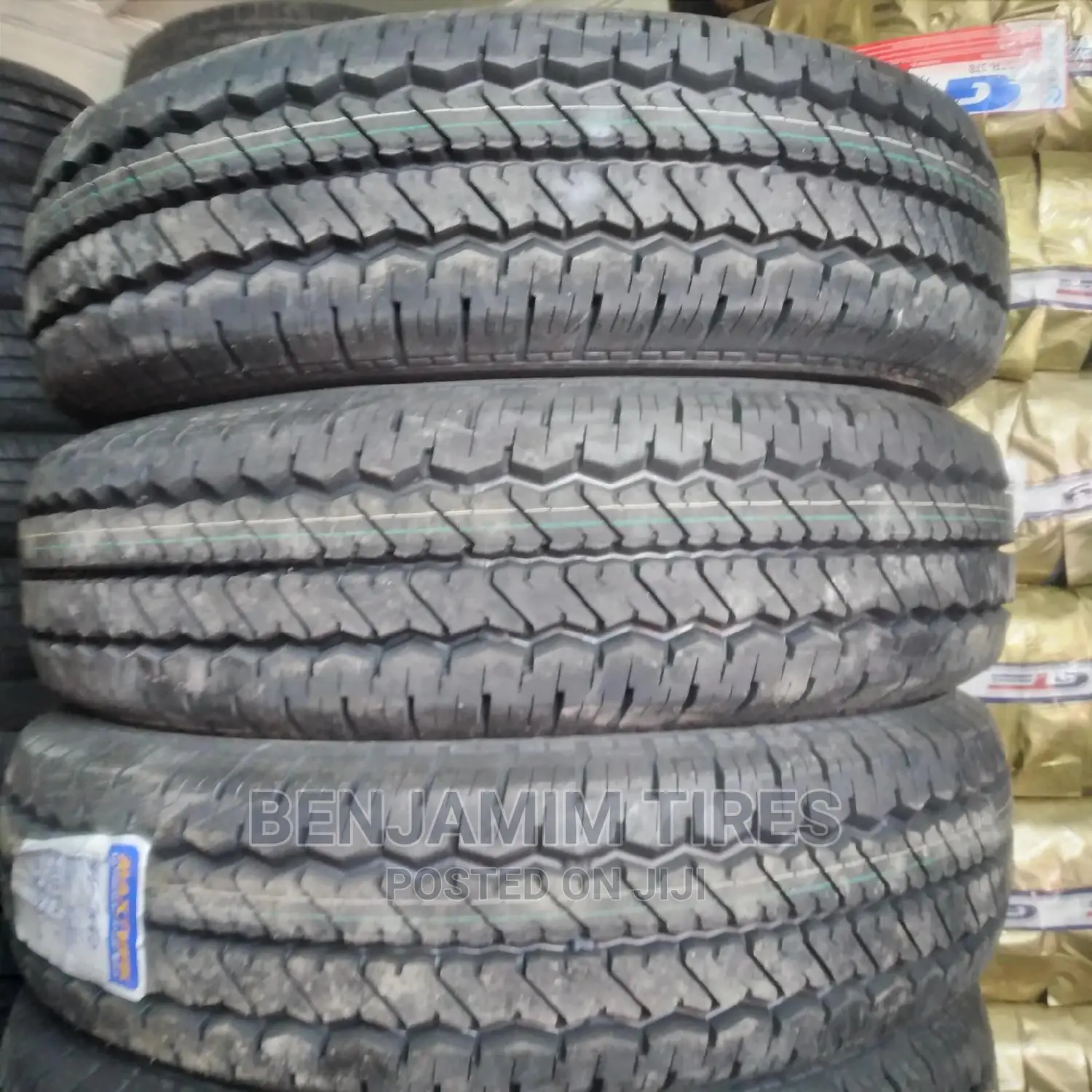 Maxtrek Tires Sizes 195R15C 8 Ply Rating