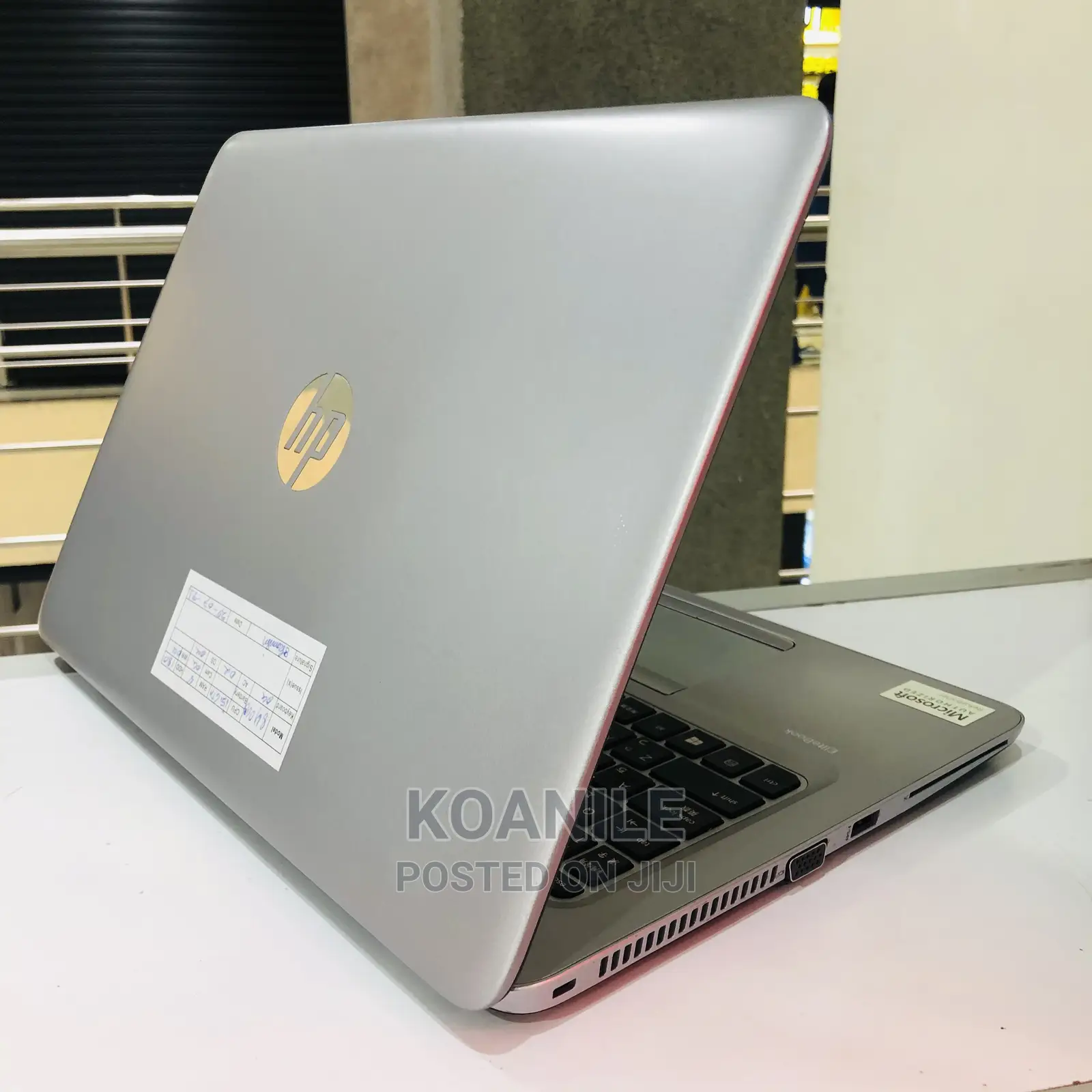 Laptop HP EliteBook 840 G3 8GB Intel Core I5 SSHD (Hybrid) 700GB