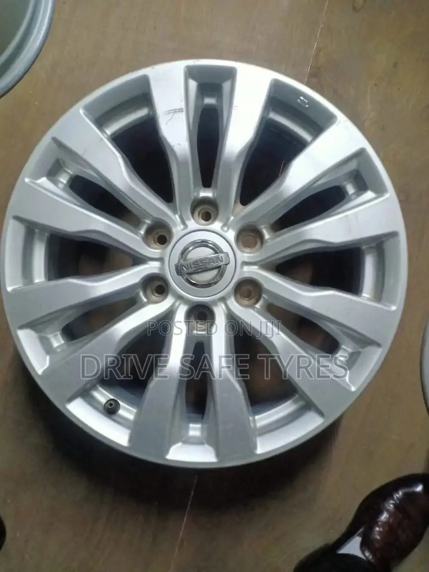 Nissan Original Rims 18 Inch Set