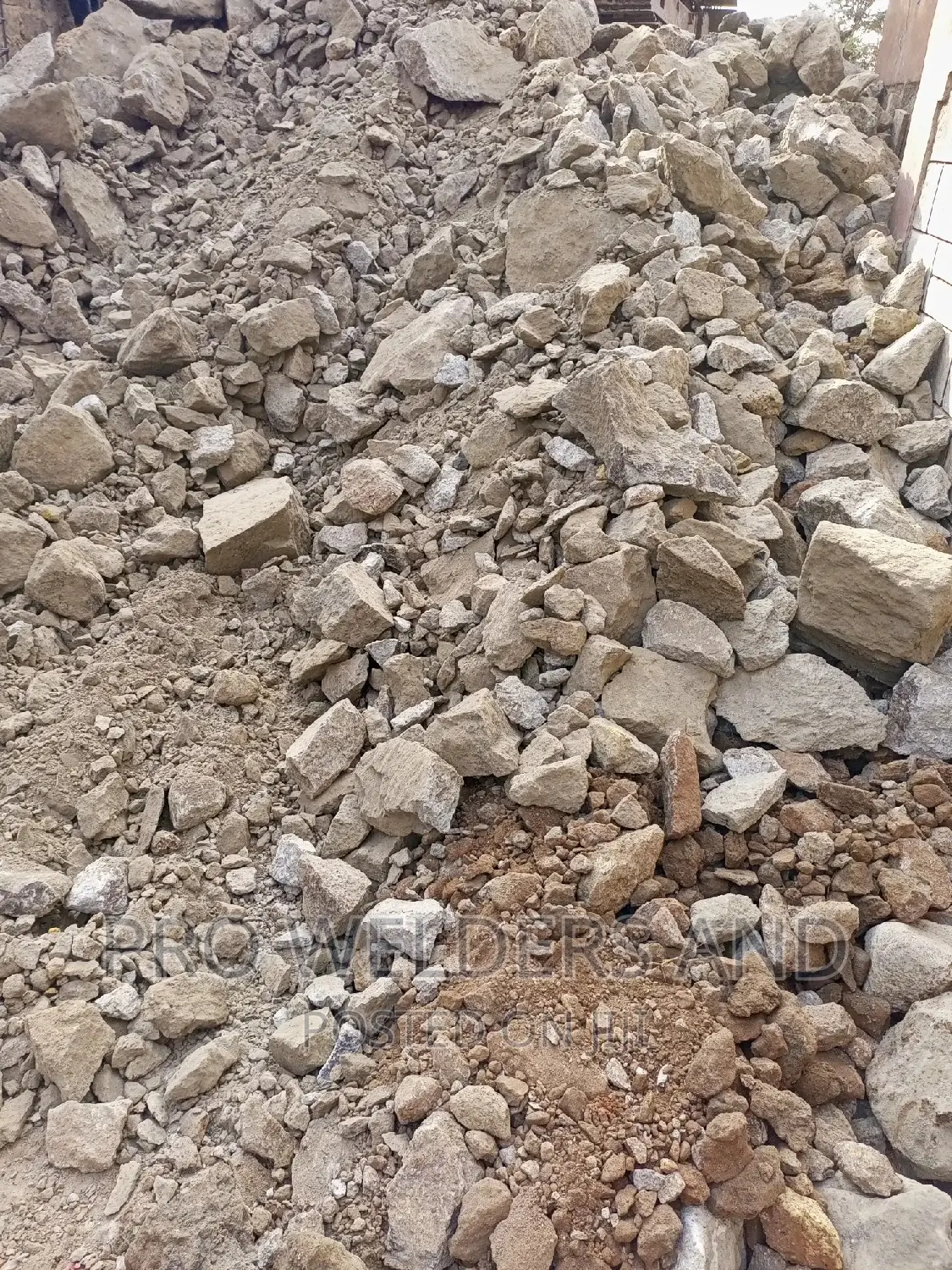 Quary Waste/Muchongo