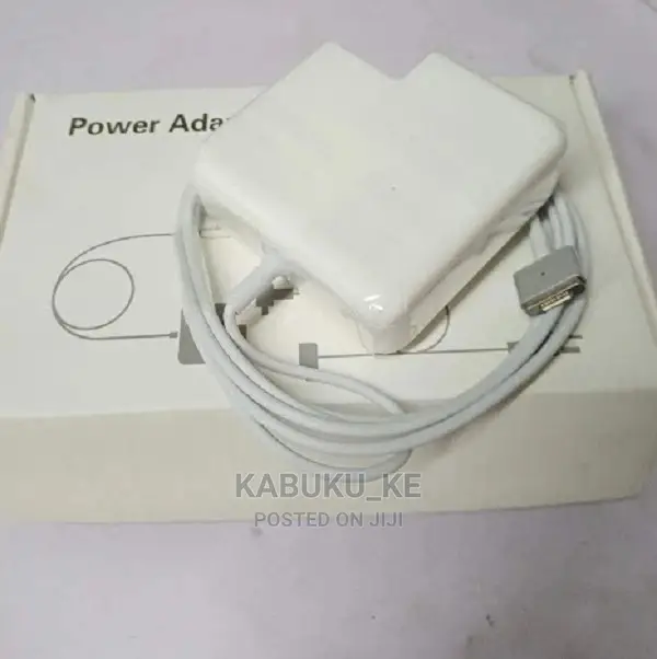 Mac Book Power Adapter
