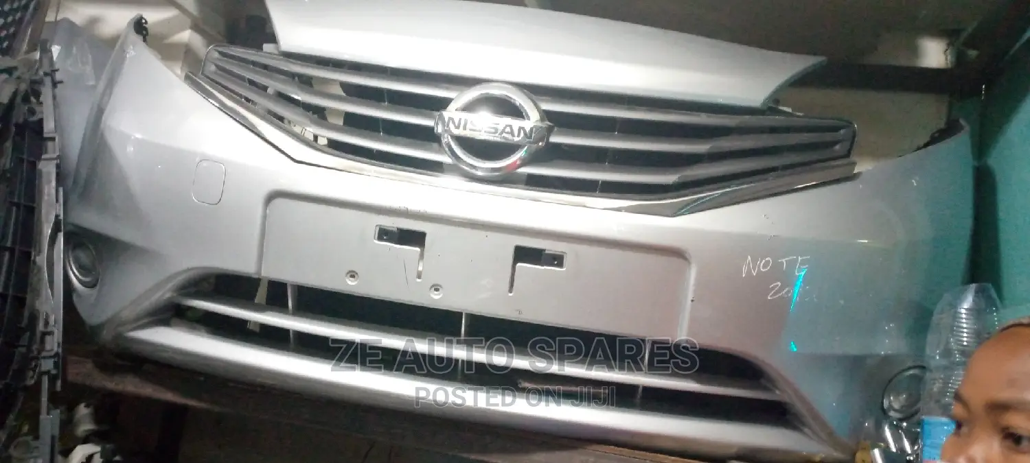 Nissan Note 2012 Nosecut