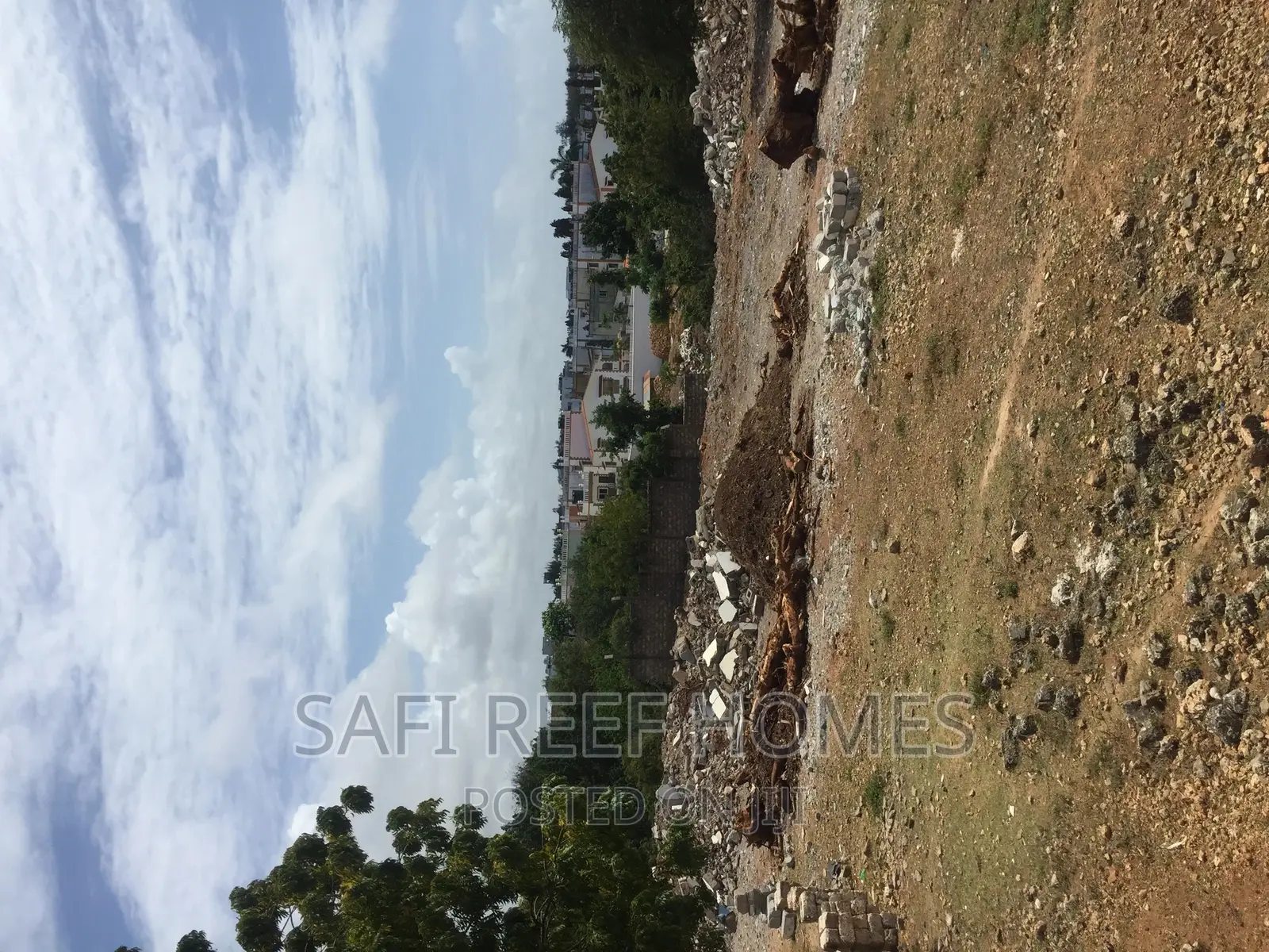 1 Acre for Sale in Links Road Nyali