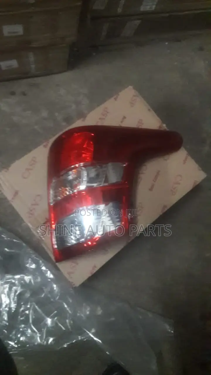 L200 Backlight