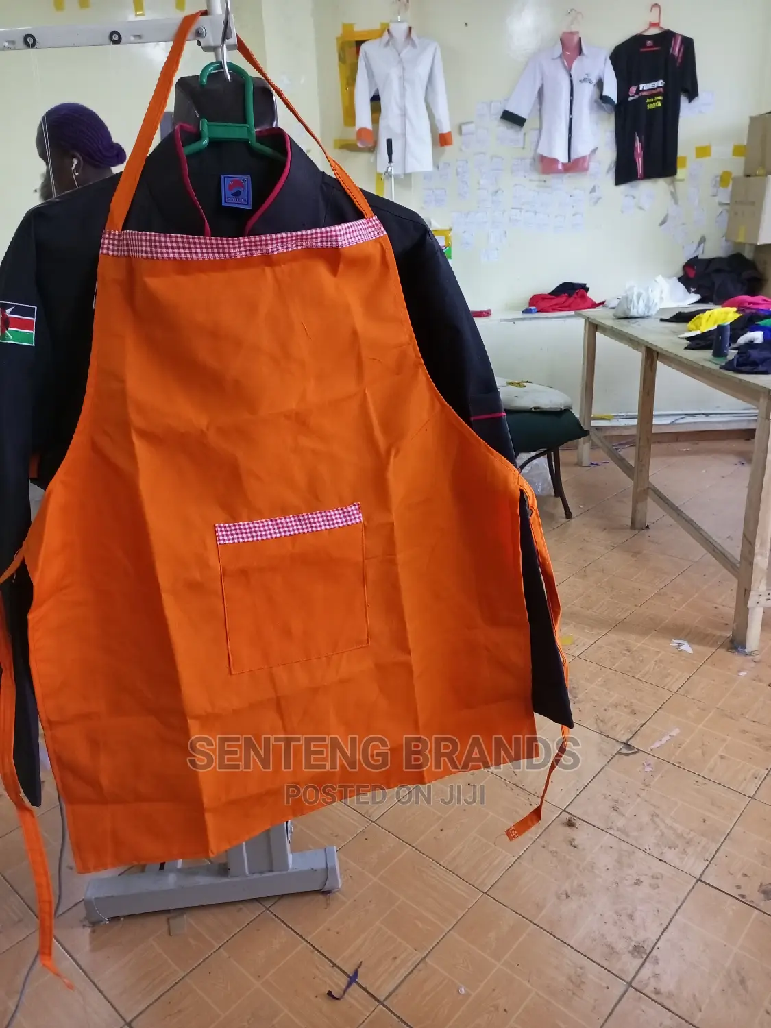 Kitchen Aprons Good Quality.
