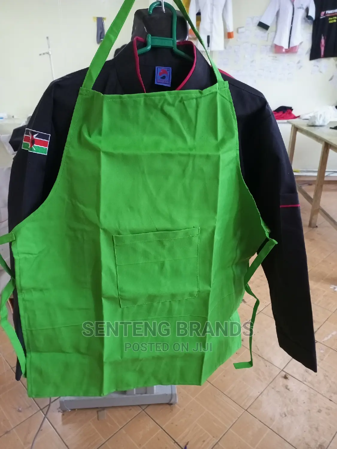 Kitchen Aprons On Whole Sales
