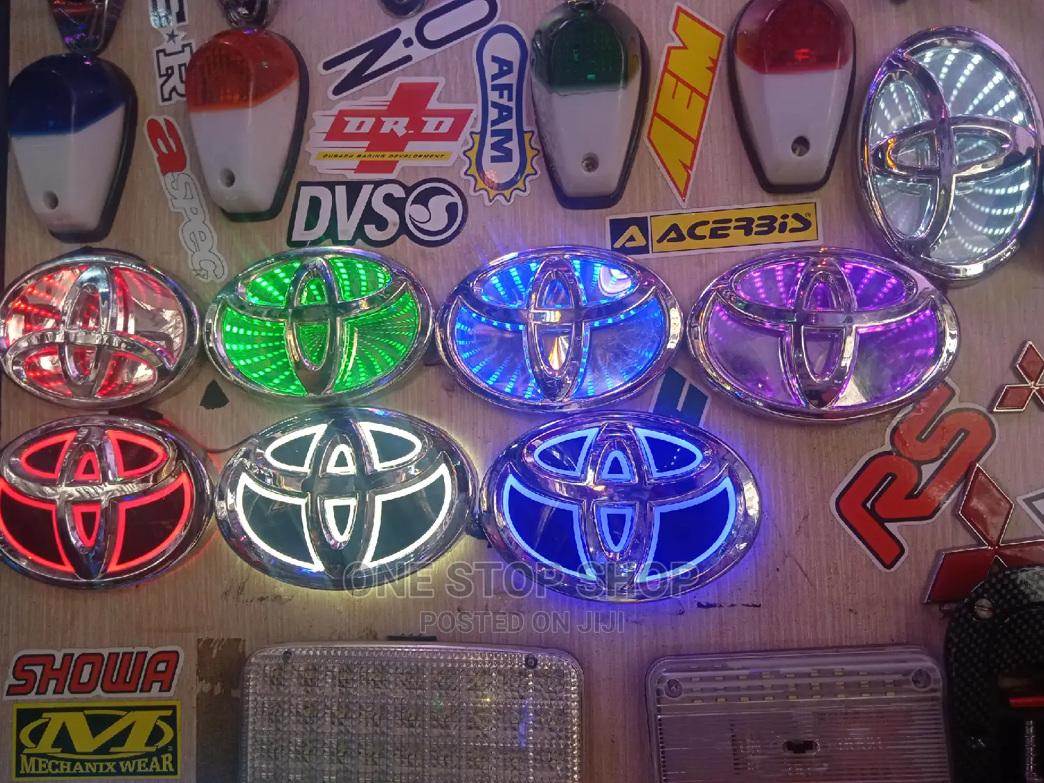 Toyota Emblem With Lights