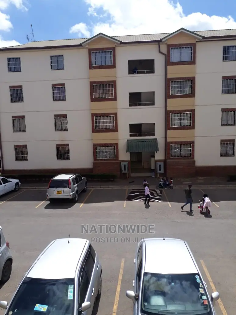 3bdrm Block of Flats in Nyayo Estate for rent