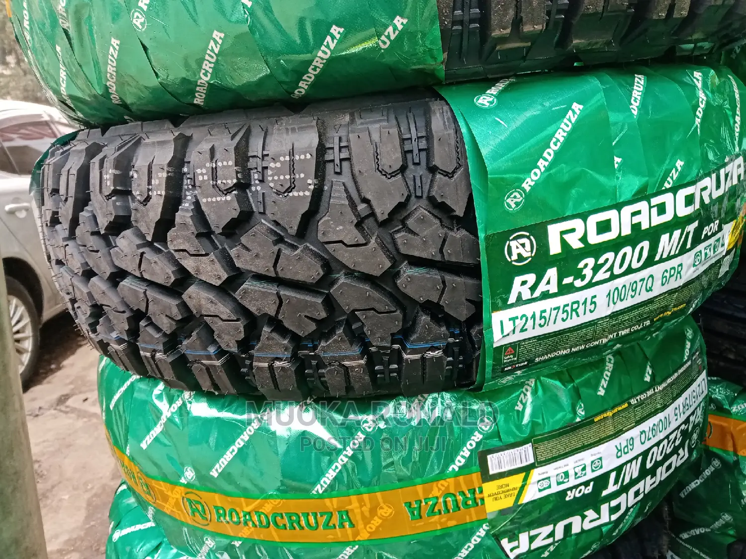 215/75r15 Roadcruza Tyre(Ra- 3200 M/T) 6 P.R