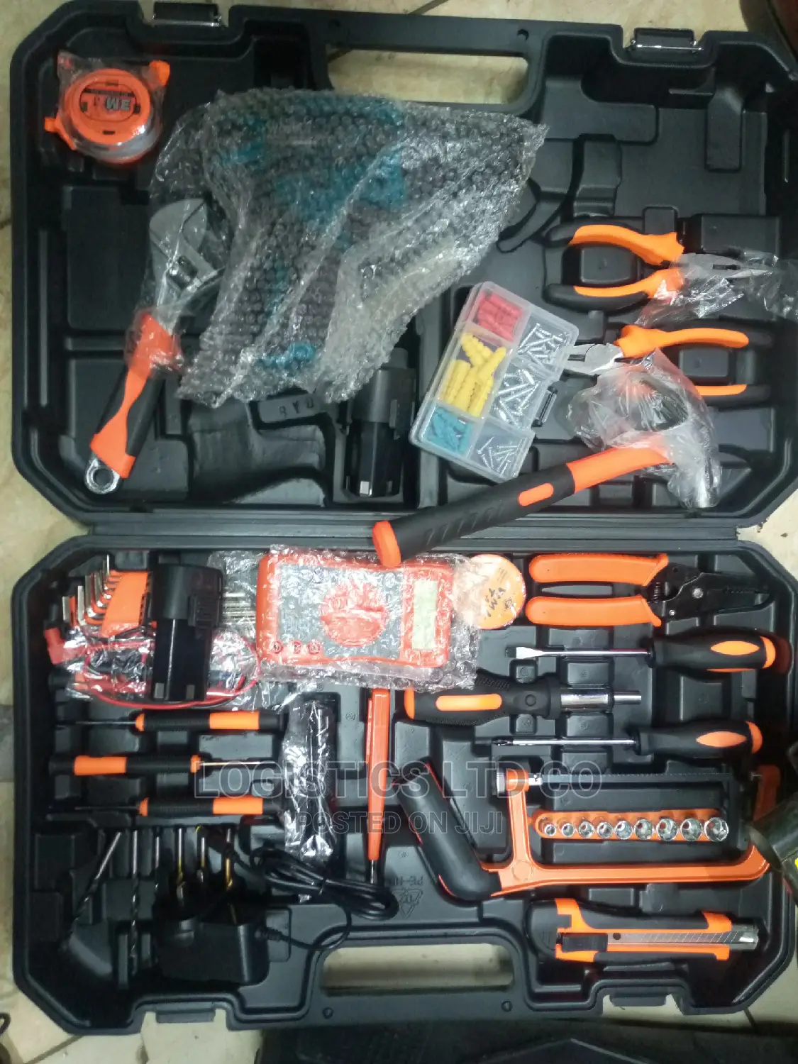Carpenter Toolkit With Cordless Drill 12v