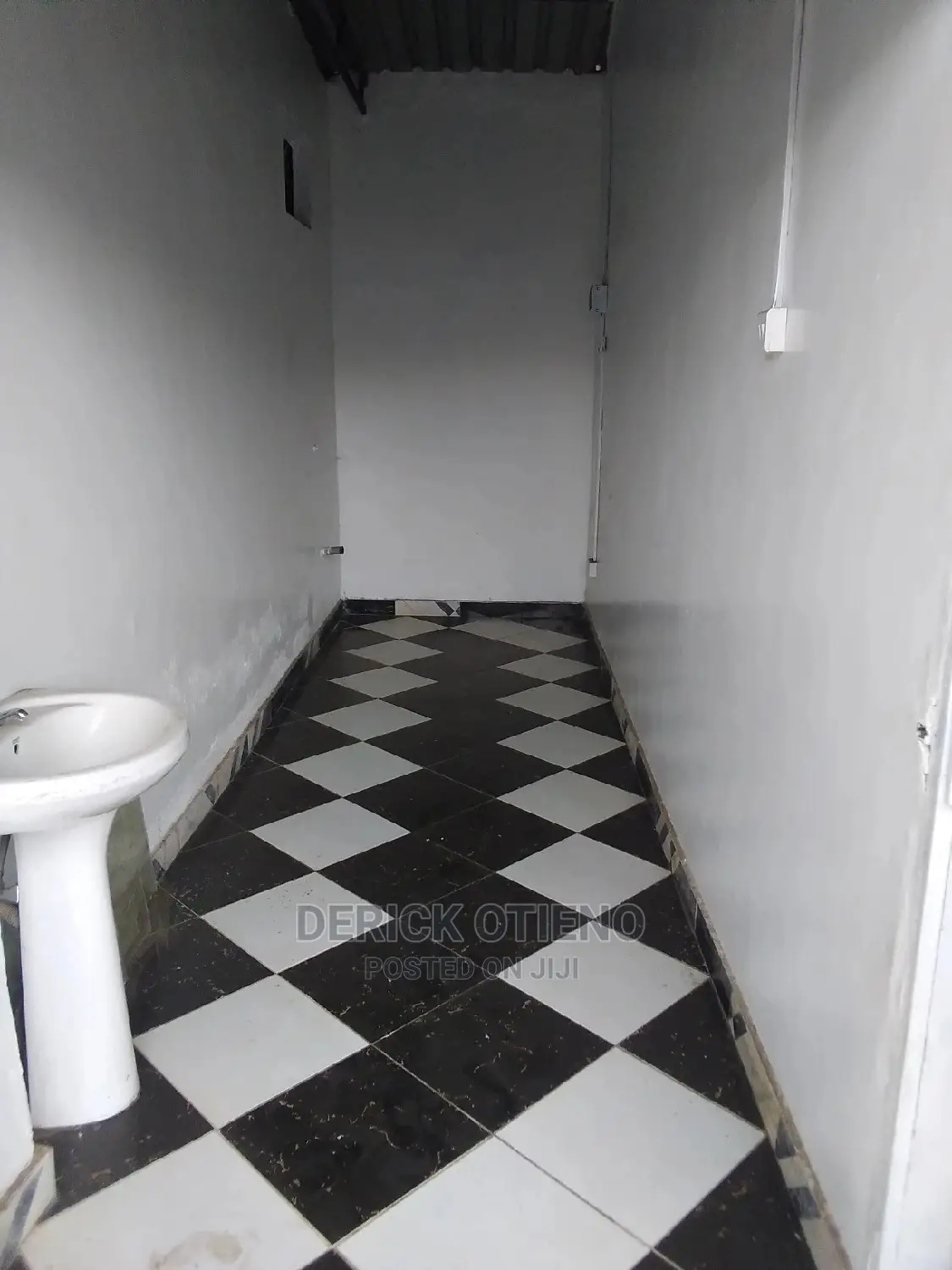 Shop to Let in Nairobi West