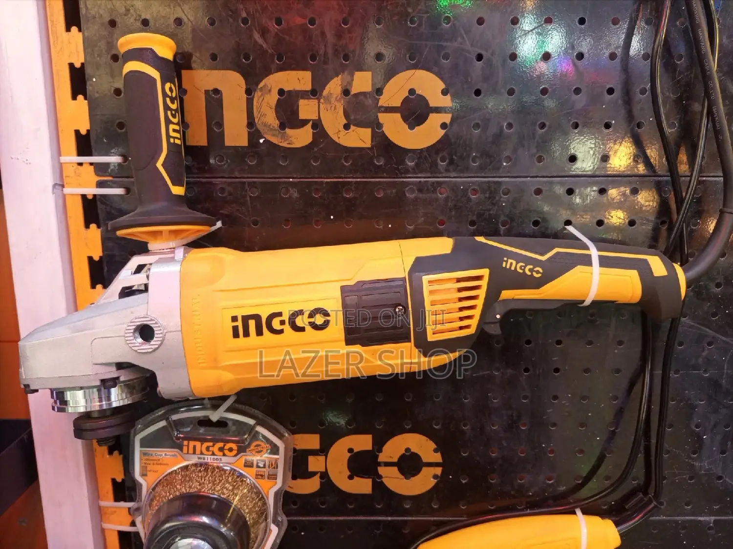 Ingco Grinder 9" 2400w