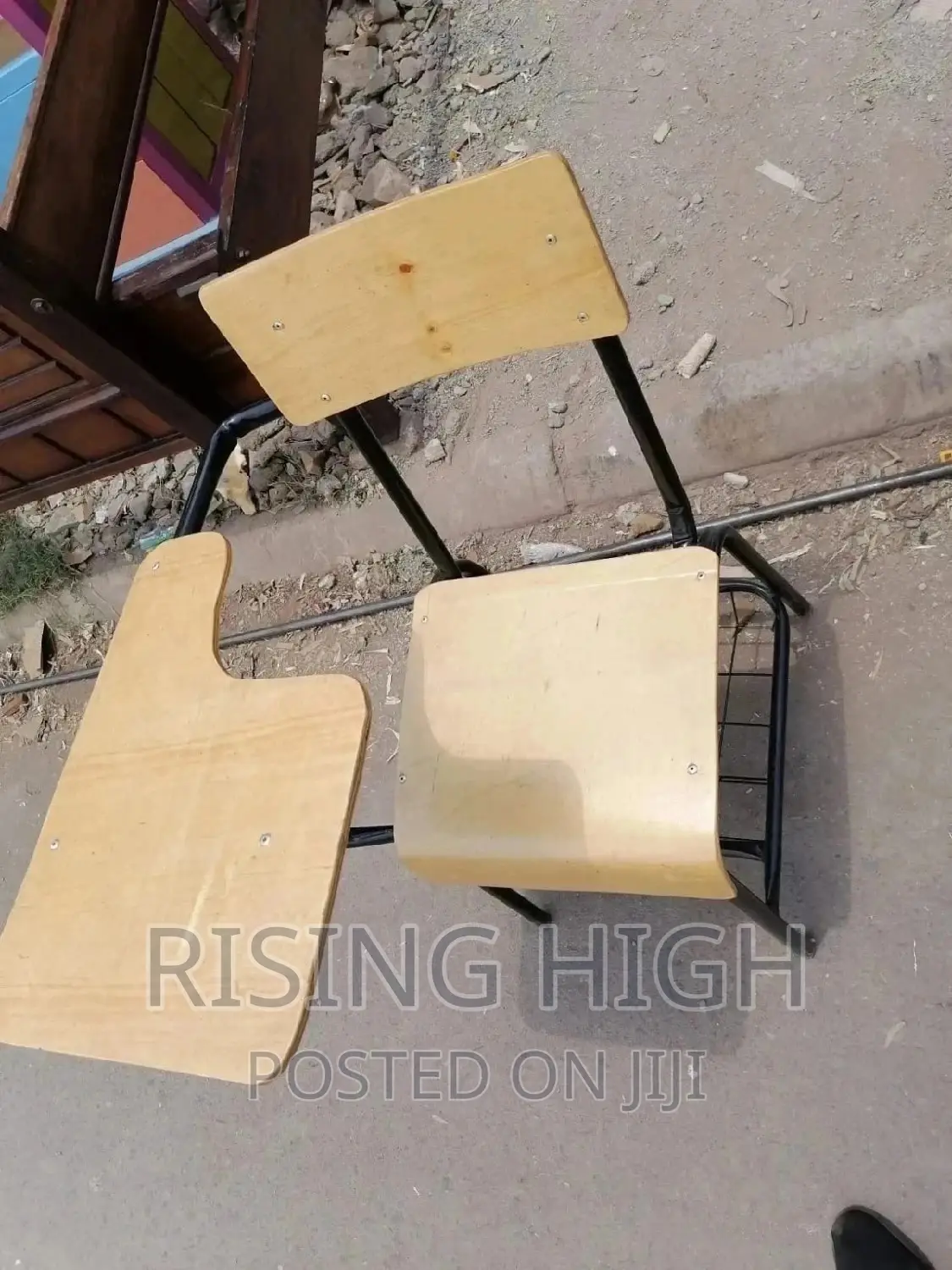 Awsome Quality College Chairs
