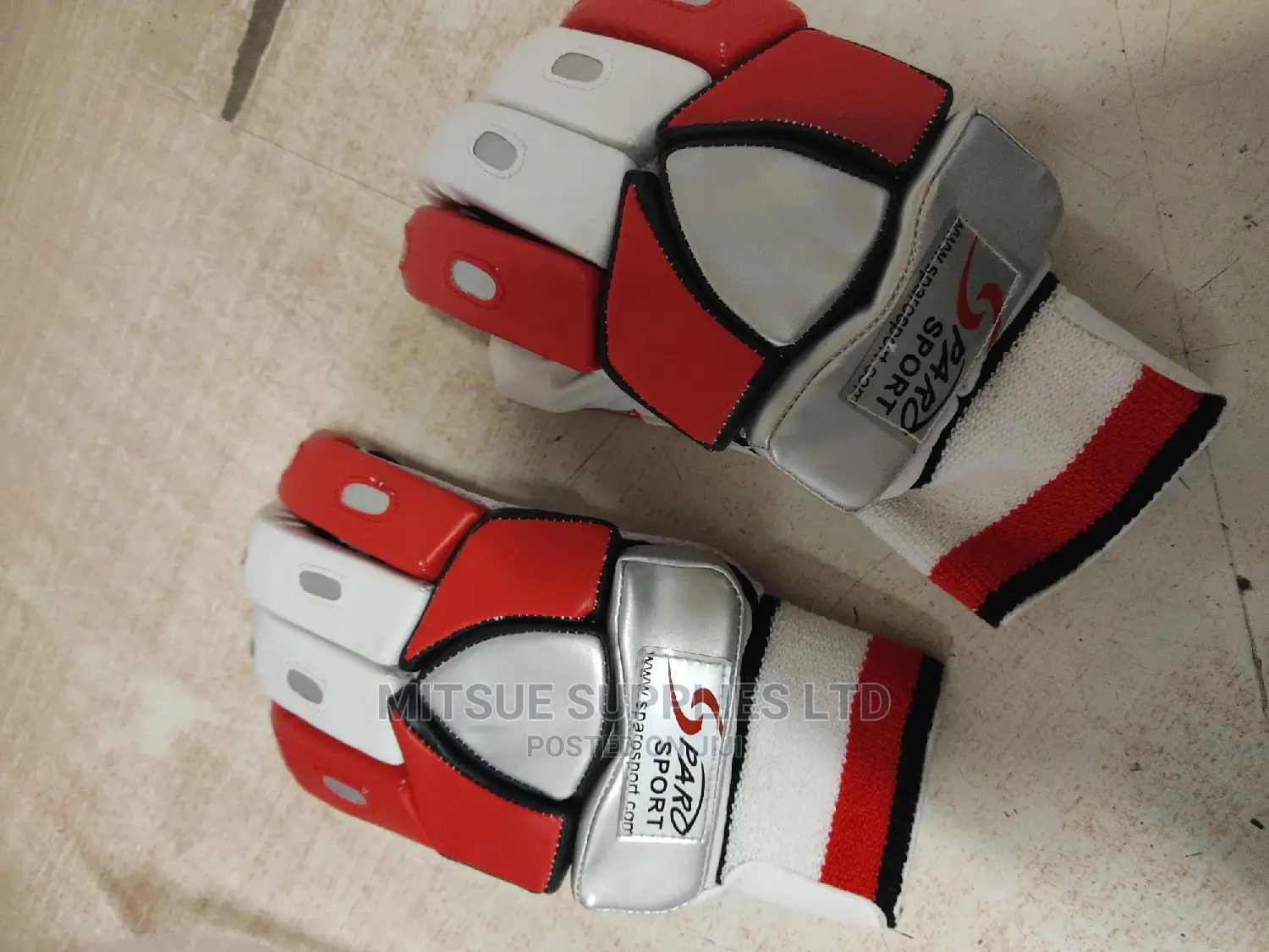 A Pair Of Sparo Cricket Batting Gloves Senior For Player