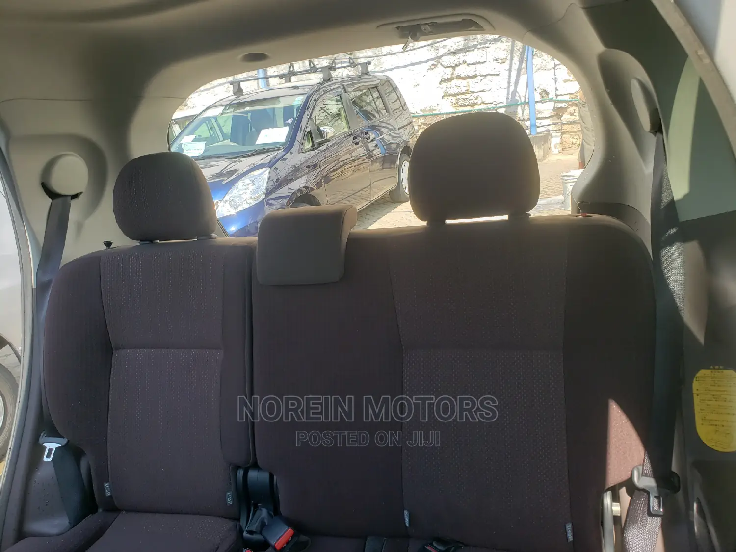 Toyota Spade 2015 Blue