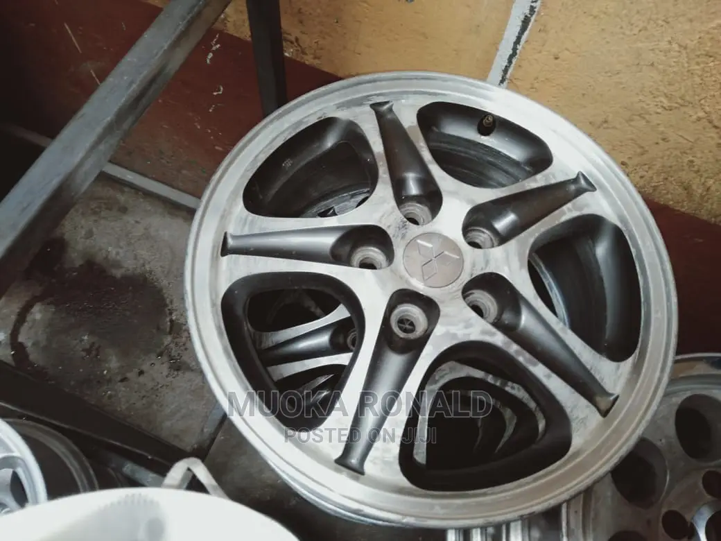 Mistubish Rims (Original Rims)