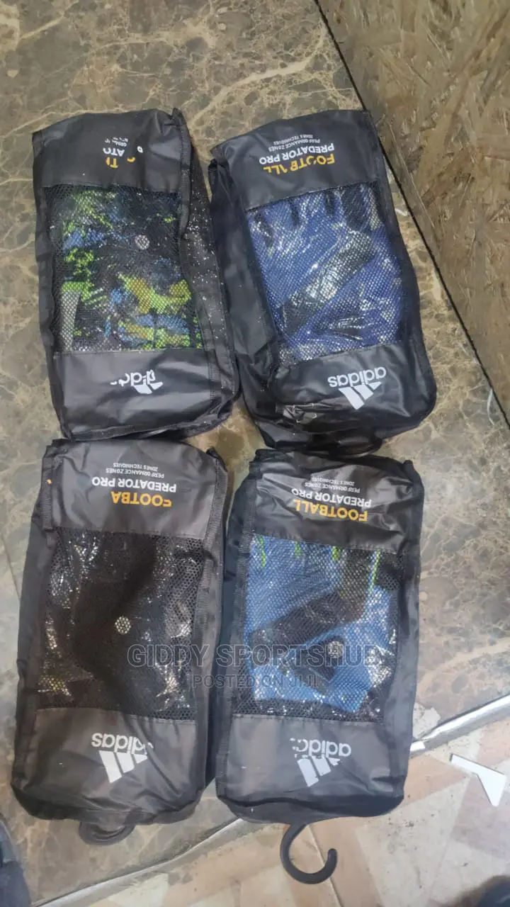 Predator Gloves