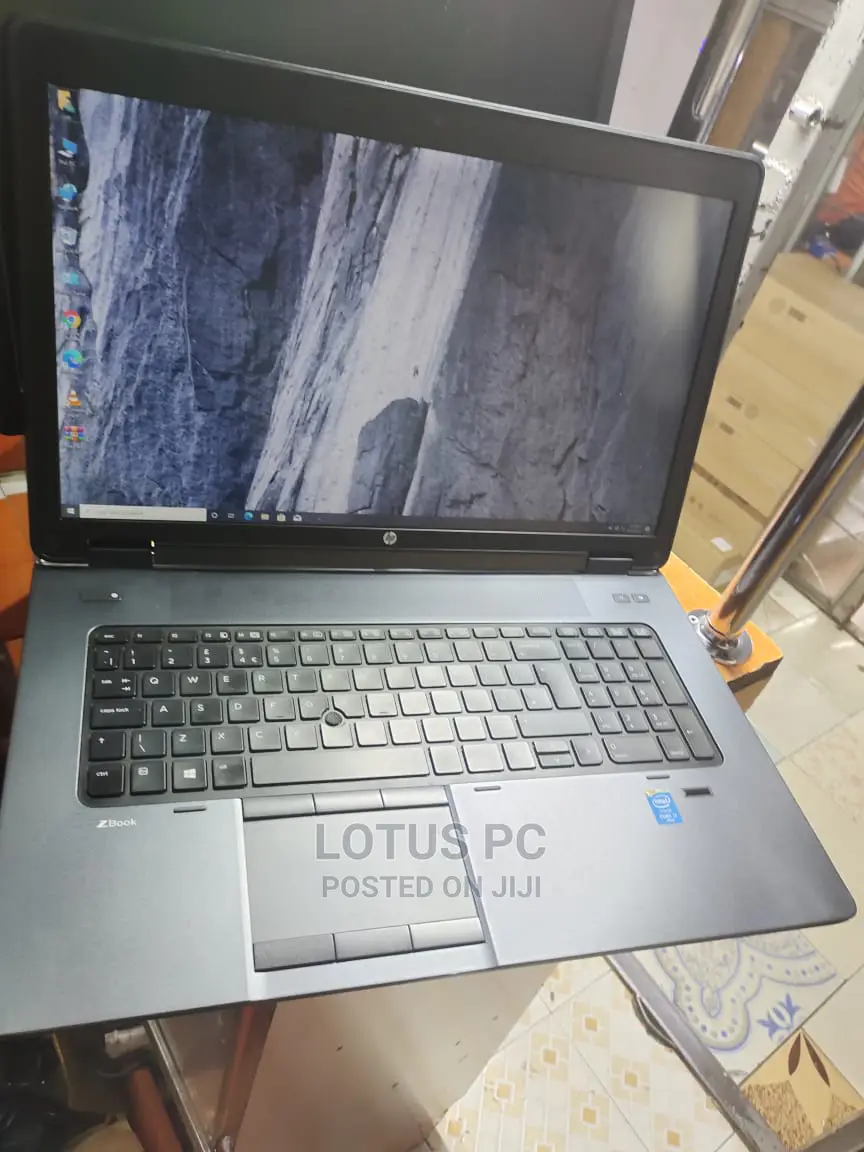 Laptop HP ZBook 17 G3 8GB Intel Core I7 SSD 256GB