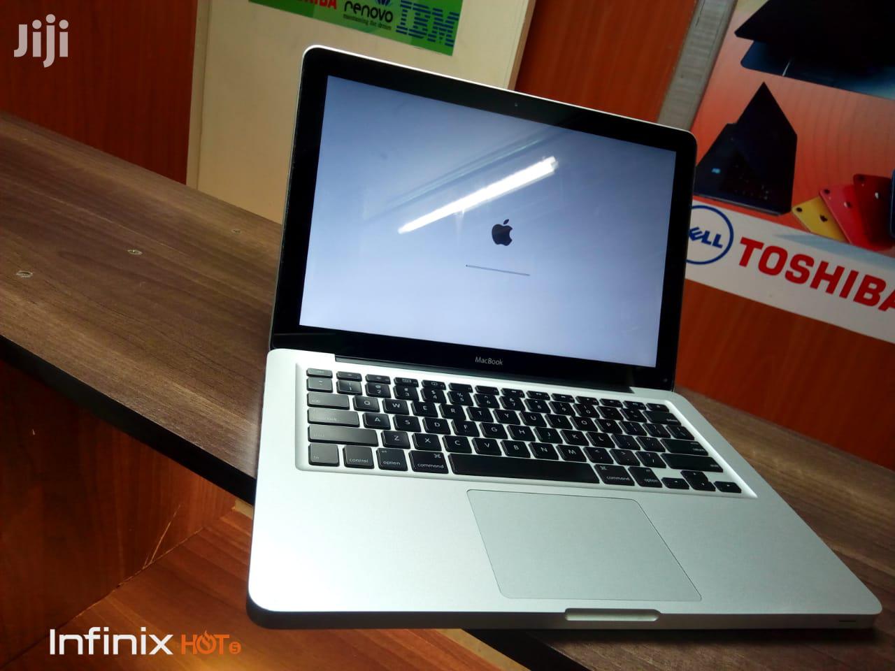 Apple Macbook Pro Corei5 4gbram 500hdd 2.8ghz