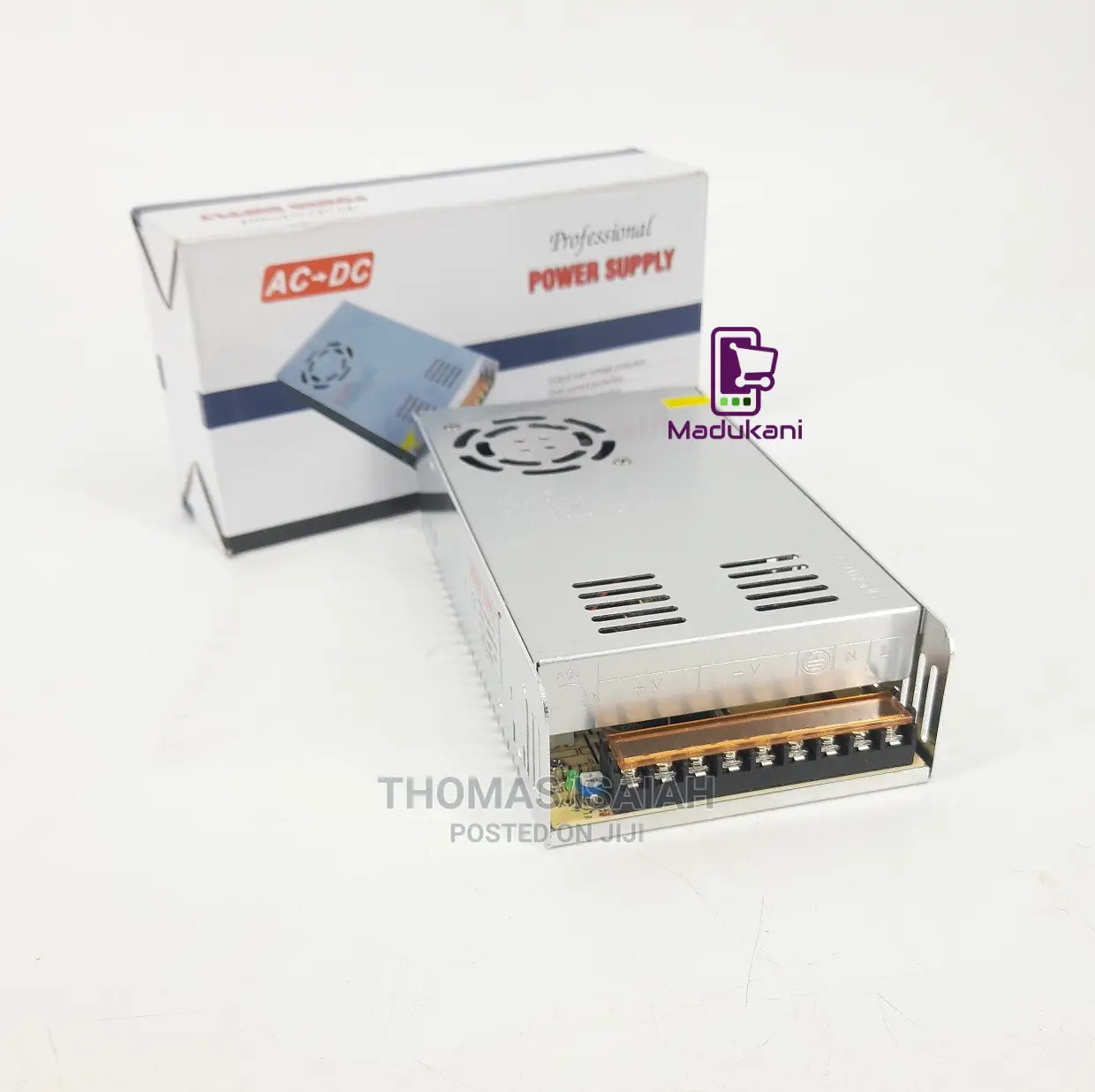 12V 40A 480W Switching Power Supply With Fan - Universal Reg