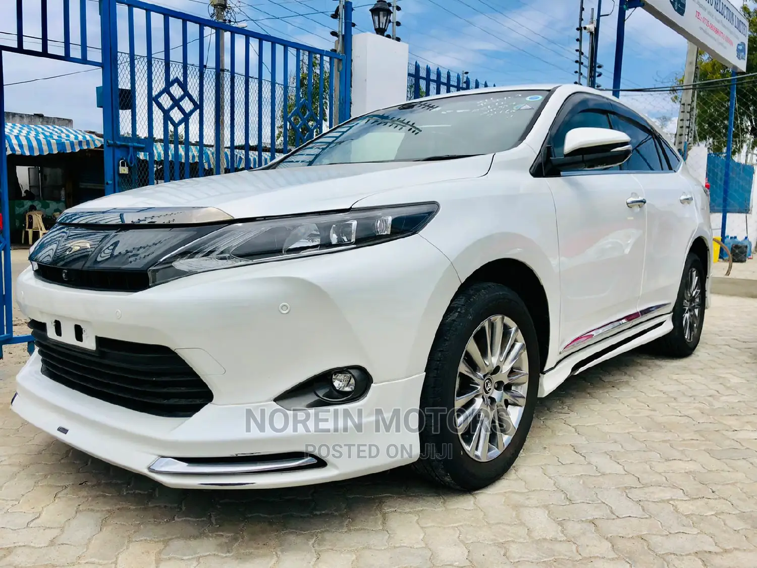 Toyota Harrier 2015 Off White