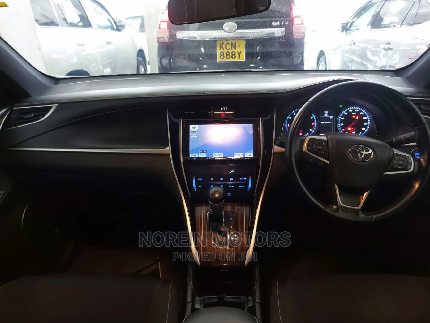 Toyota Harrier 2015 Silver