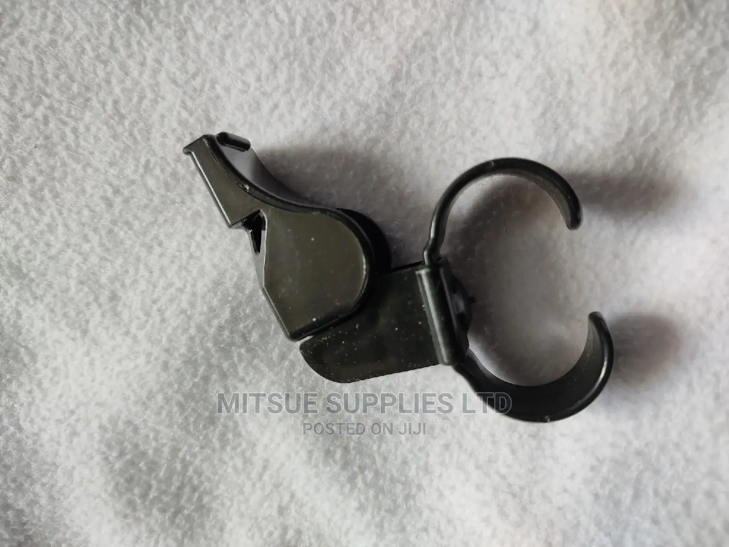 Fox 40 Plastic Whistle With Finger Loop