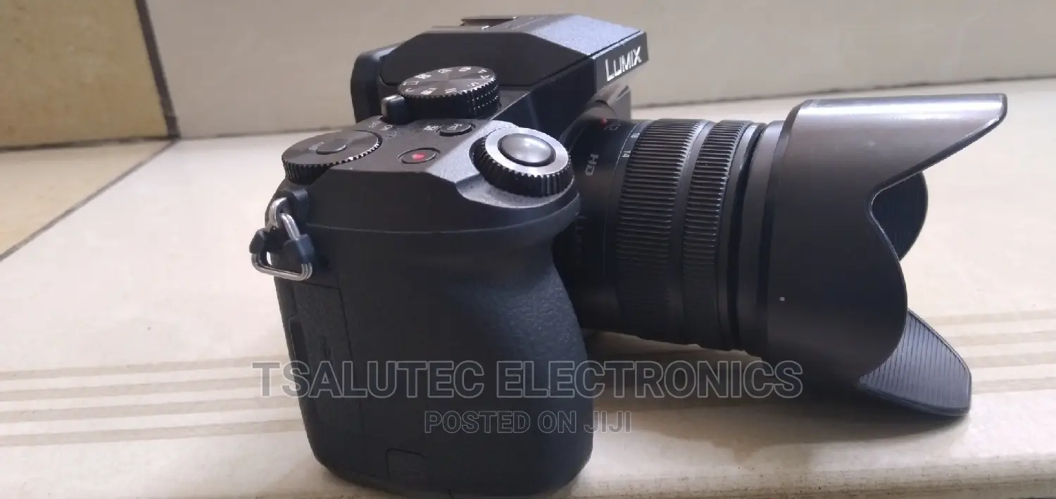 Lumix G7 DSLR Mirroless Camera