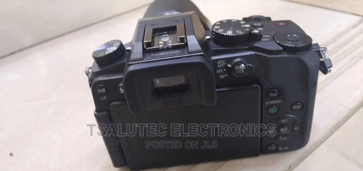 Lumix G7 DSLR Mirroless Camera