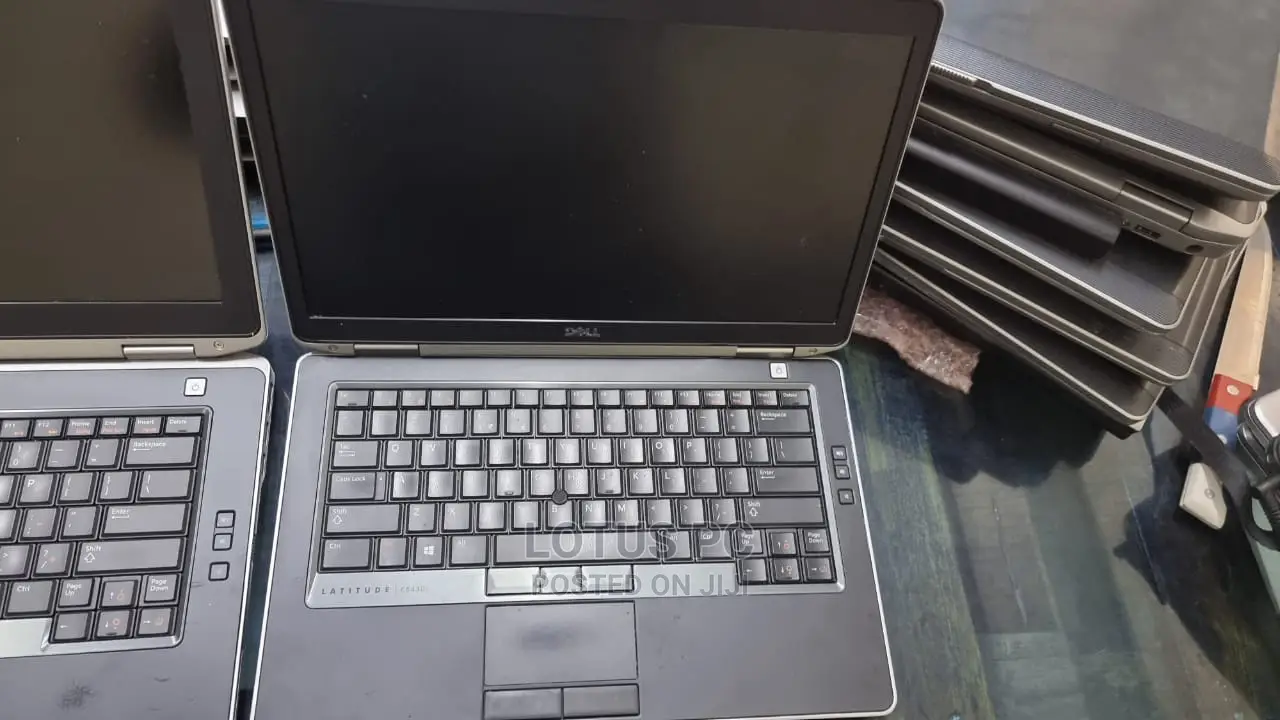 Laptop Dell Latitude 15 E5540 4GB Intel Core I5 HDD 500GB