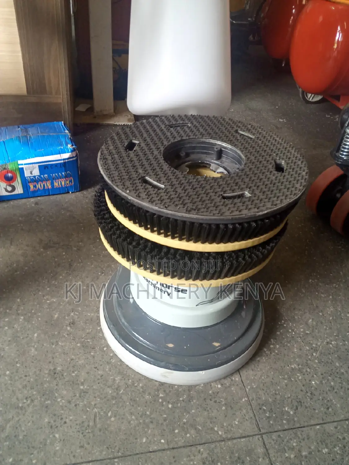 Floor Scrubber and Brush