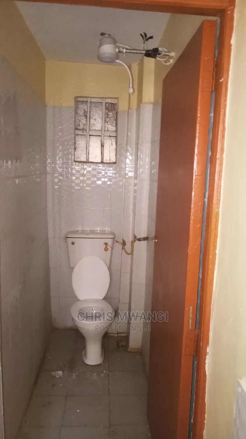 1bdrm Block of Flats in Kimbo,Kiganjo Road for Sale