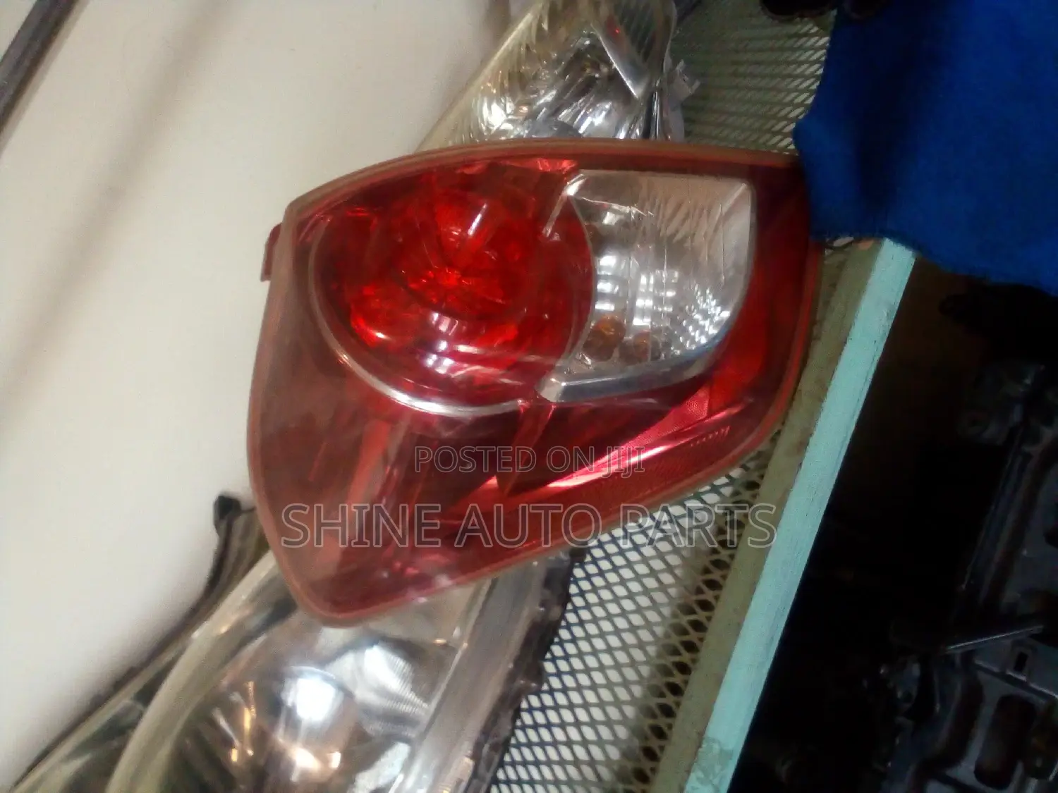 Ractis Backlights