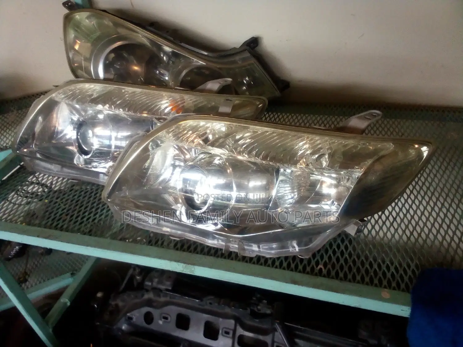 Fielder 2010 Headlight