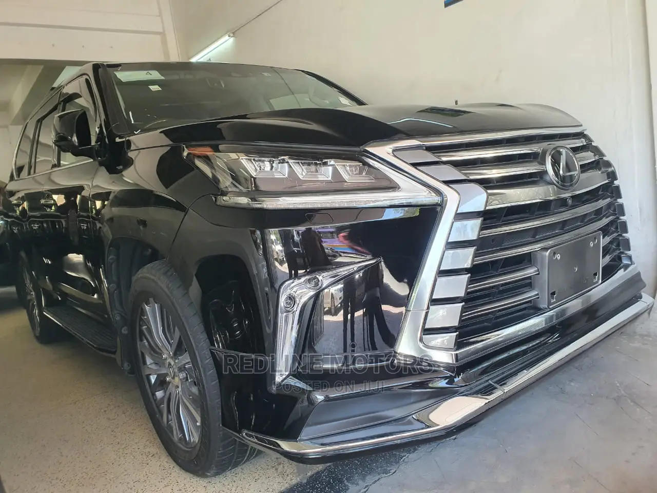 Lexus LX 2016 570 AWD Black