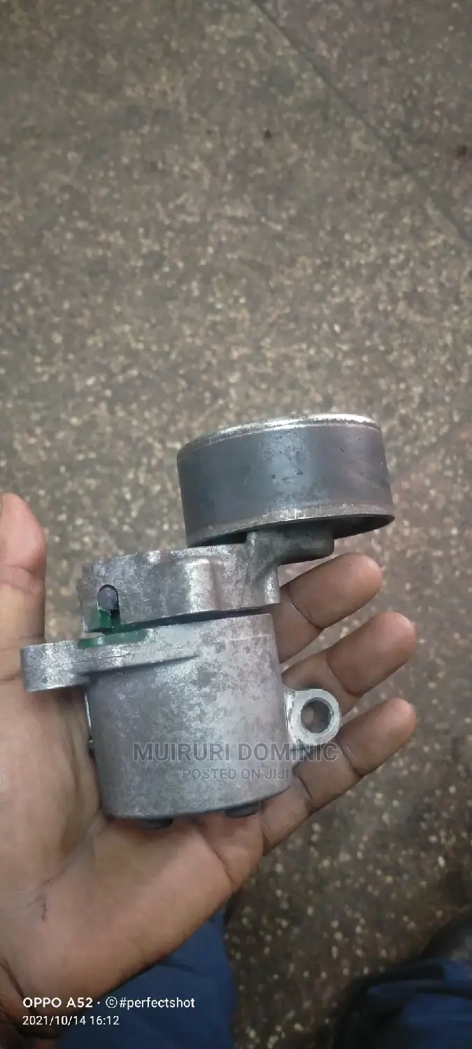 HR15 Engine Tensioner Pulley 4wd