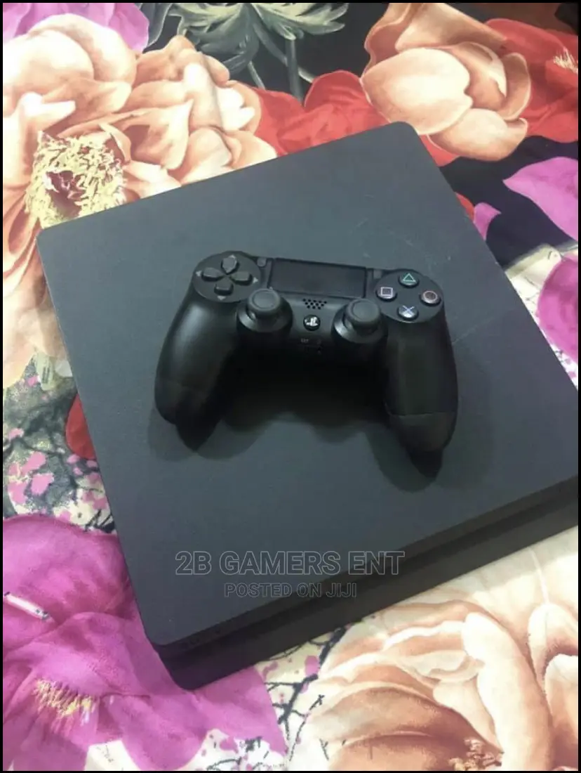 Ps4 Slim EX UK Clean