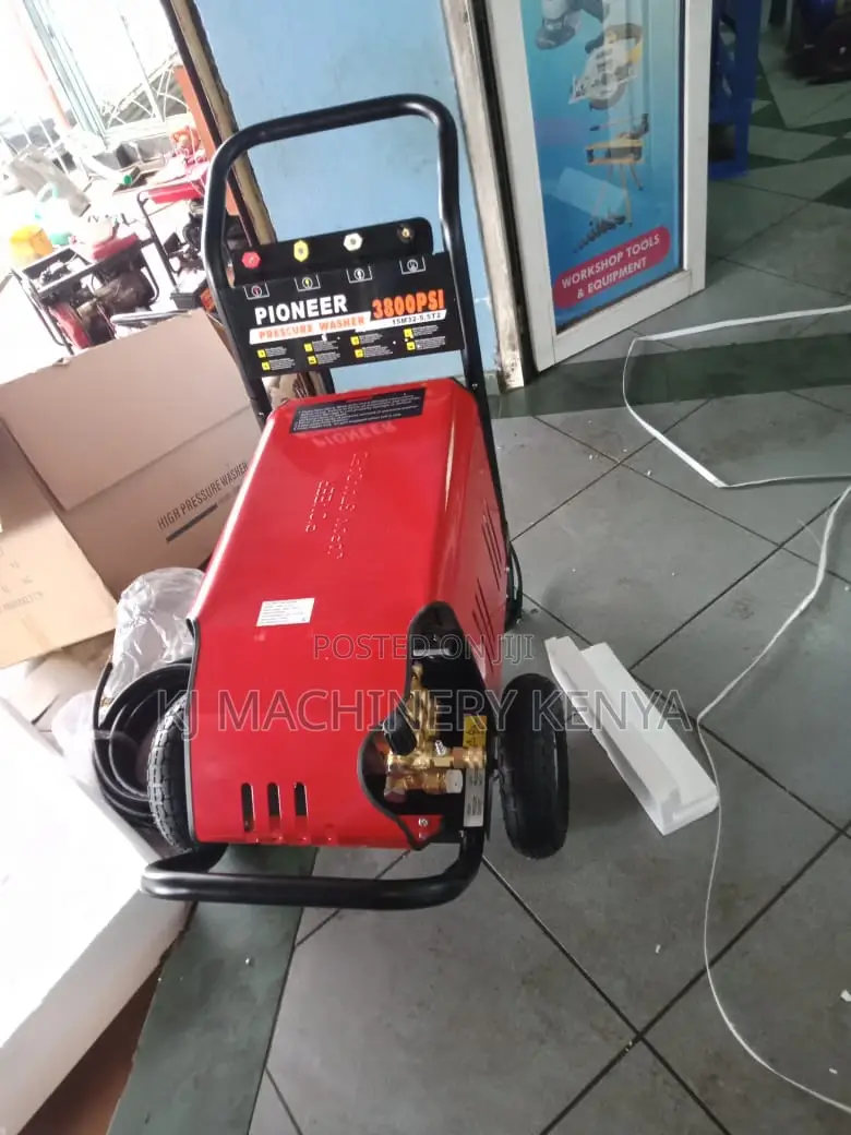 Pioneer Pressure Washer 2700psi