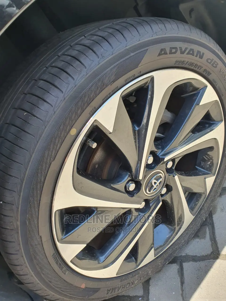 Toyota Auris 2016 Black