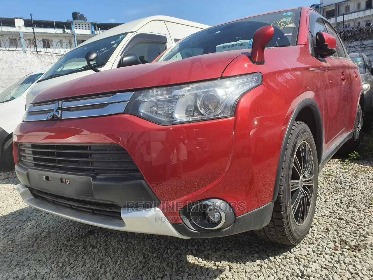 Mitsubishi Outlander 2016 GT AWC Red