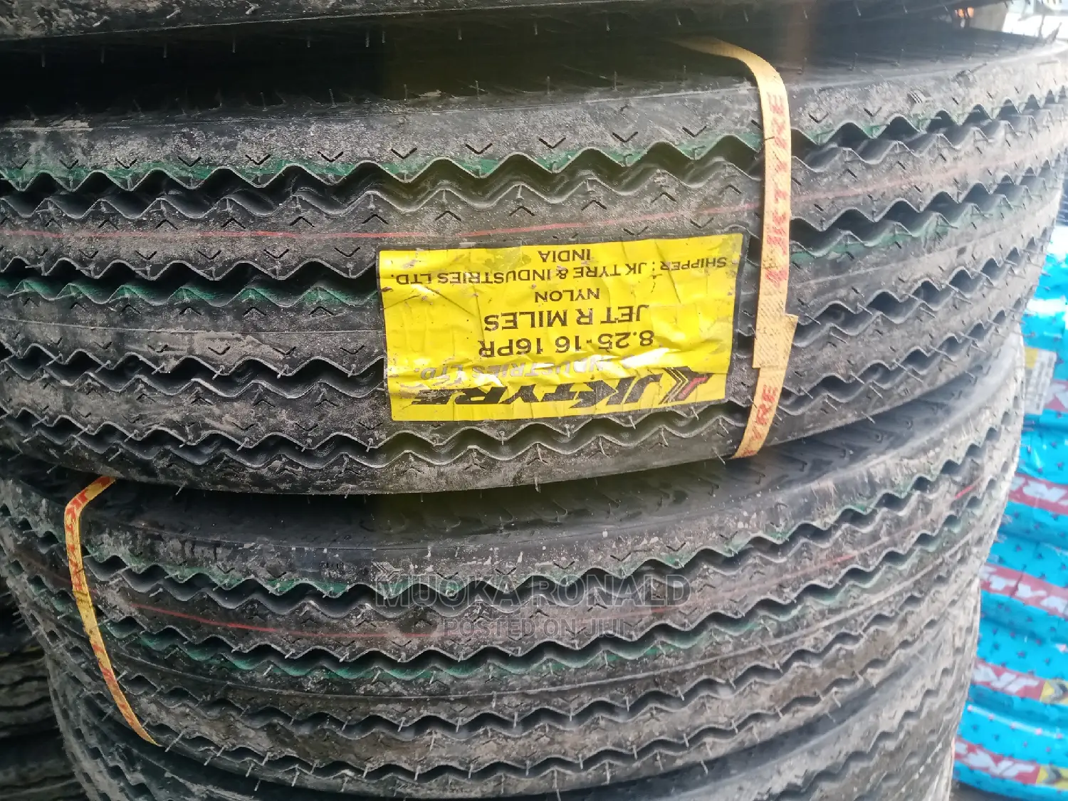 8.25R16 JK Tyre Made in India (Shipper