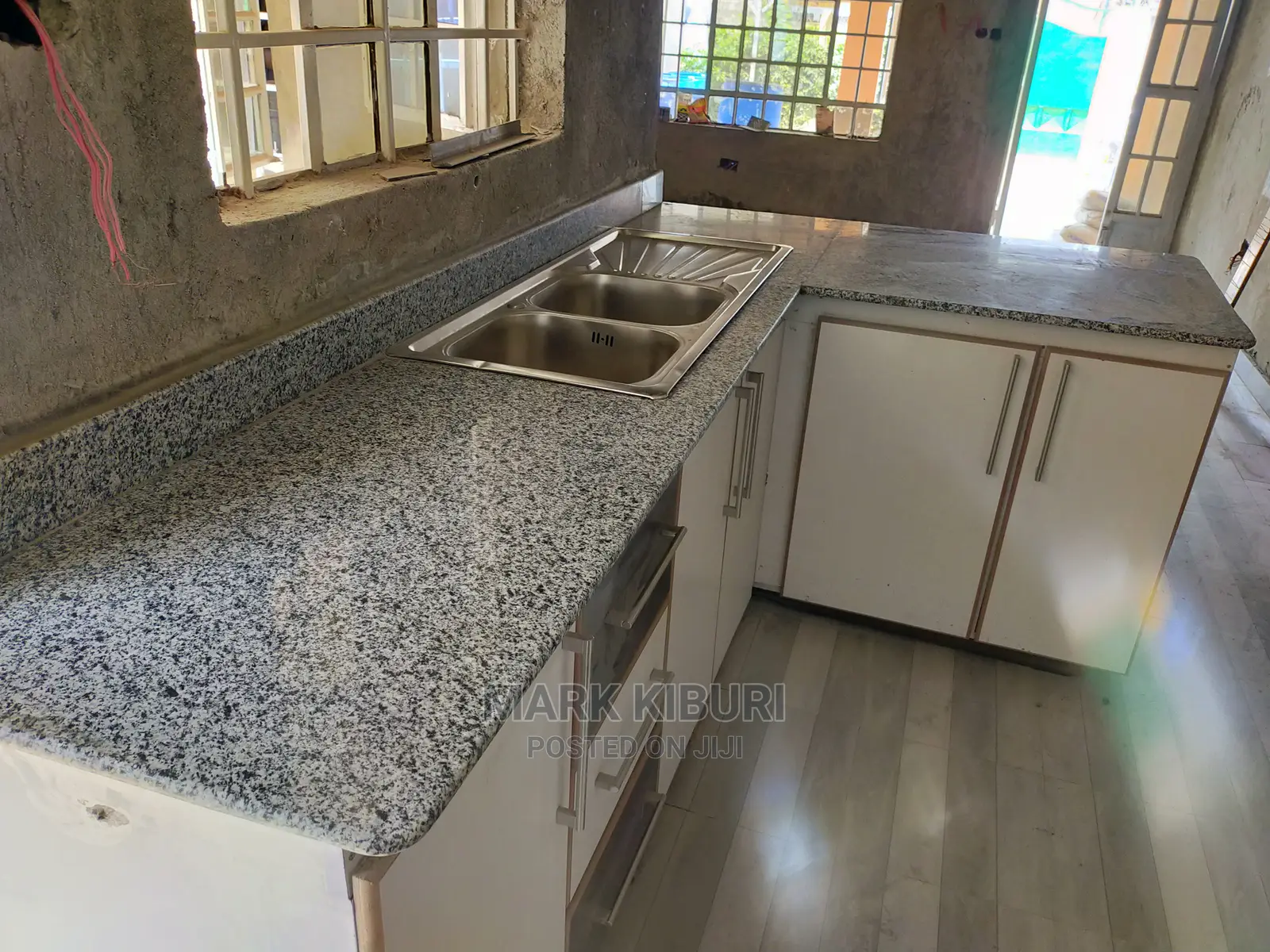 Granite-Hayallib (63x300cm)