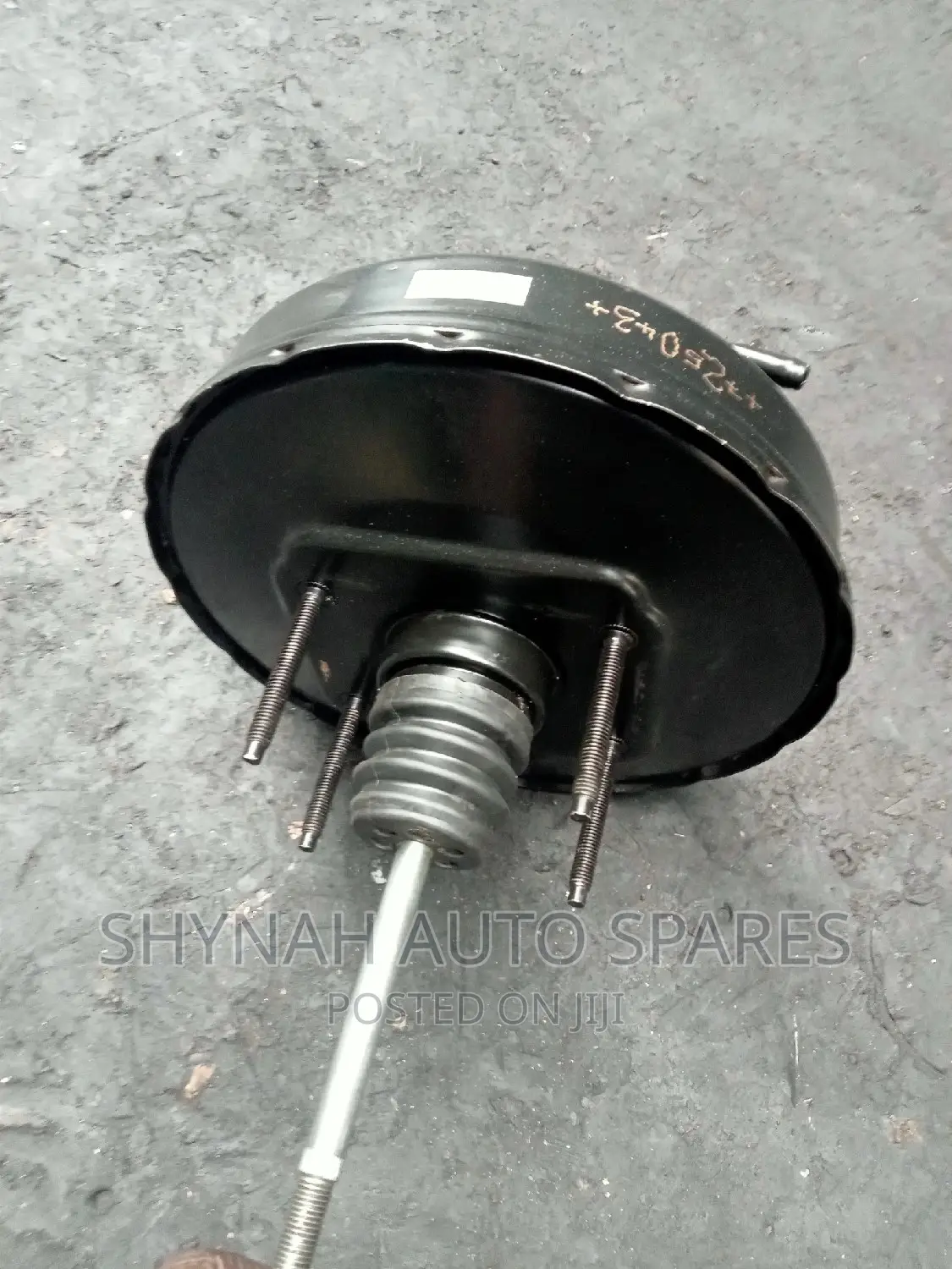 Brake Booster Land Cruiser