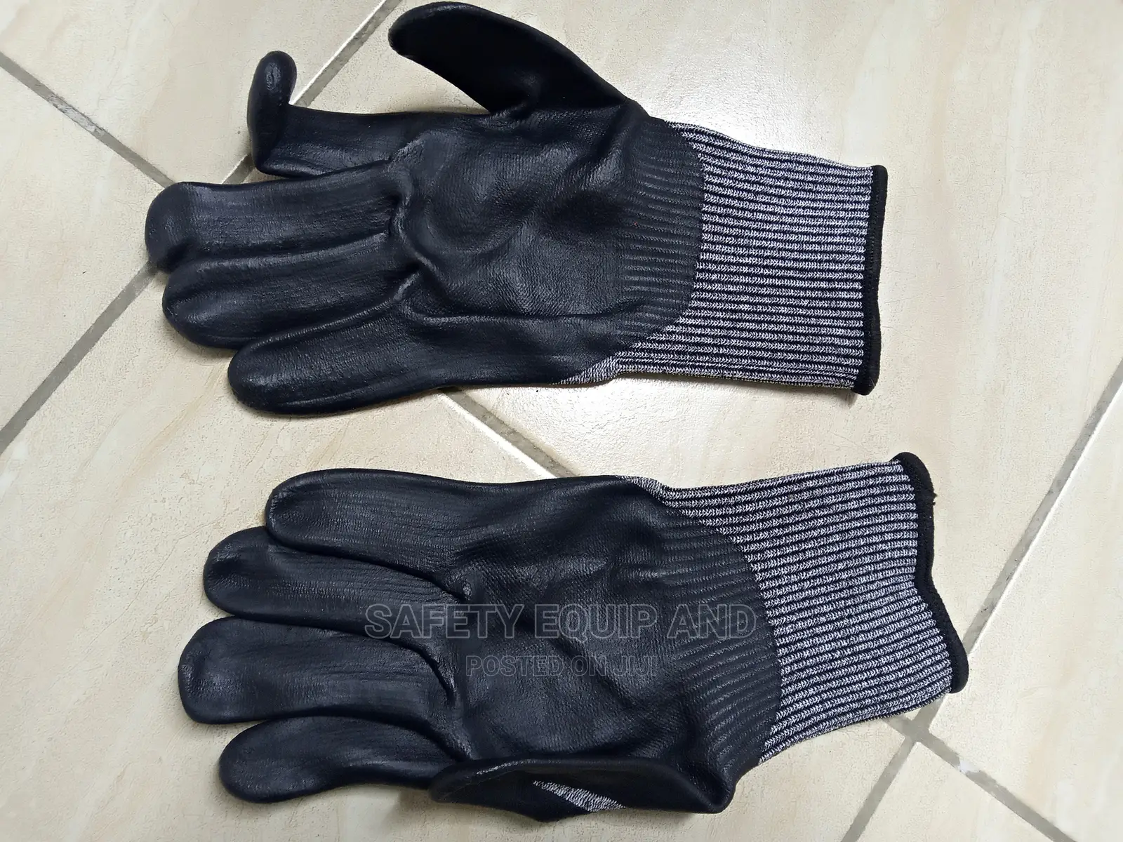 Black Palm Cut Resistant Gloves