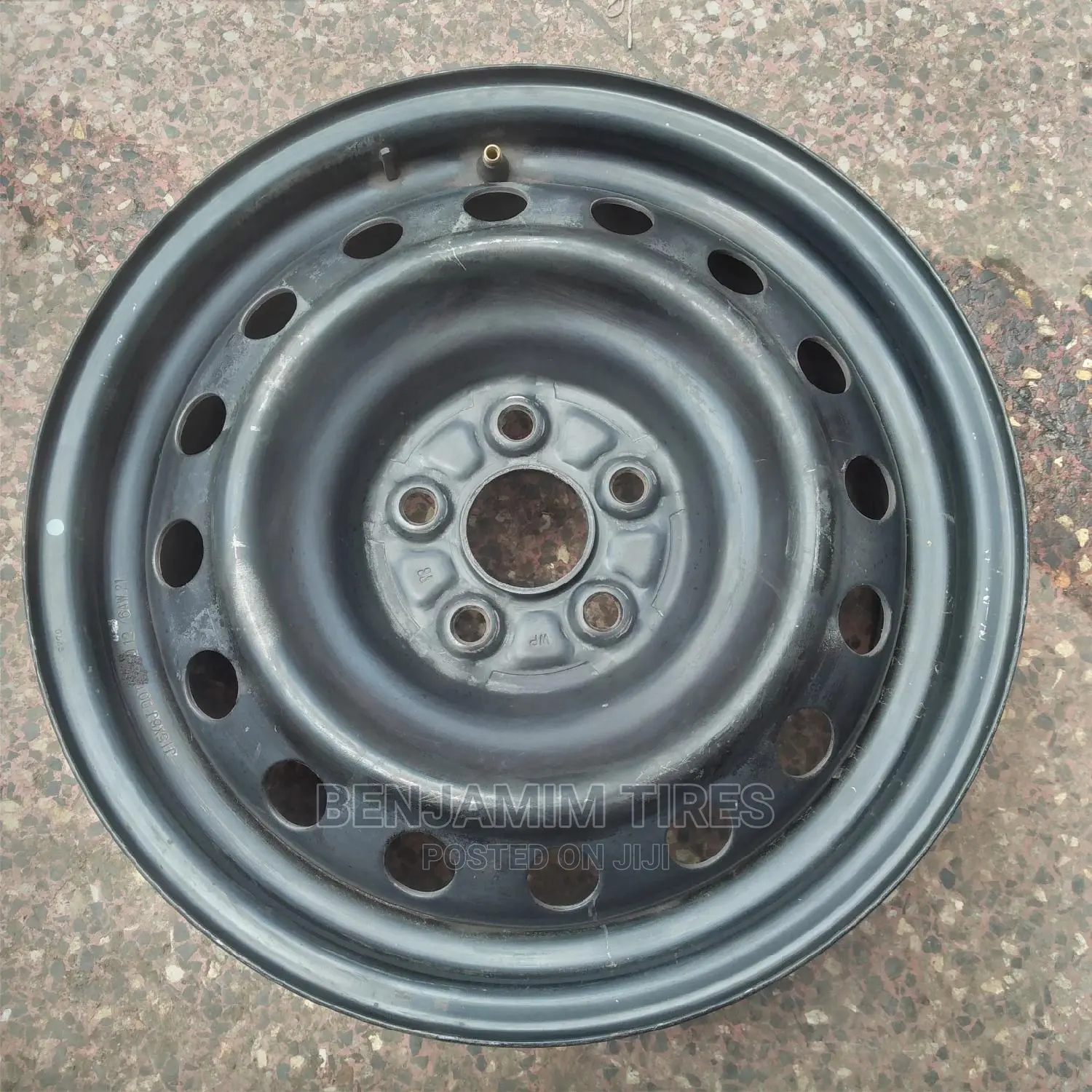 Steel Rims Sizes 15 Inch 5 Holes for Many Different Cars.