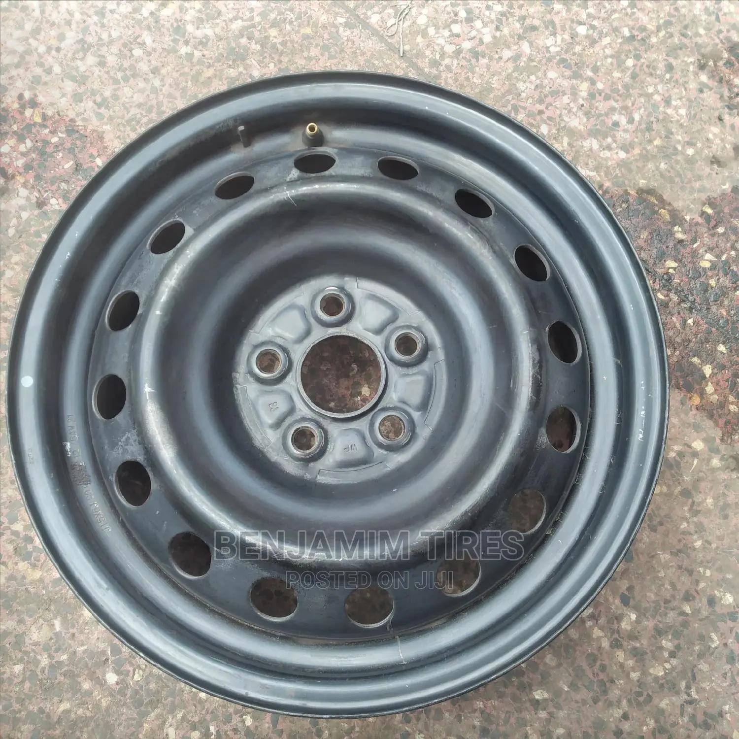 Steel Rims Sizes 15 Inch 5 Holes for Many Different Cars.