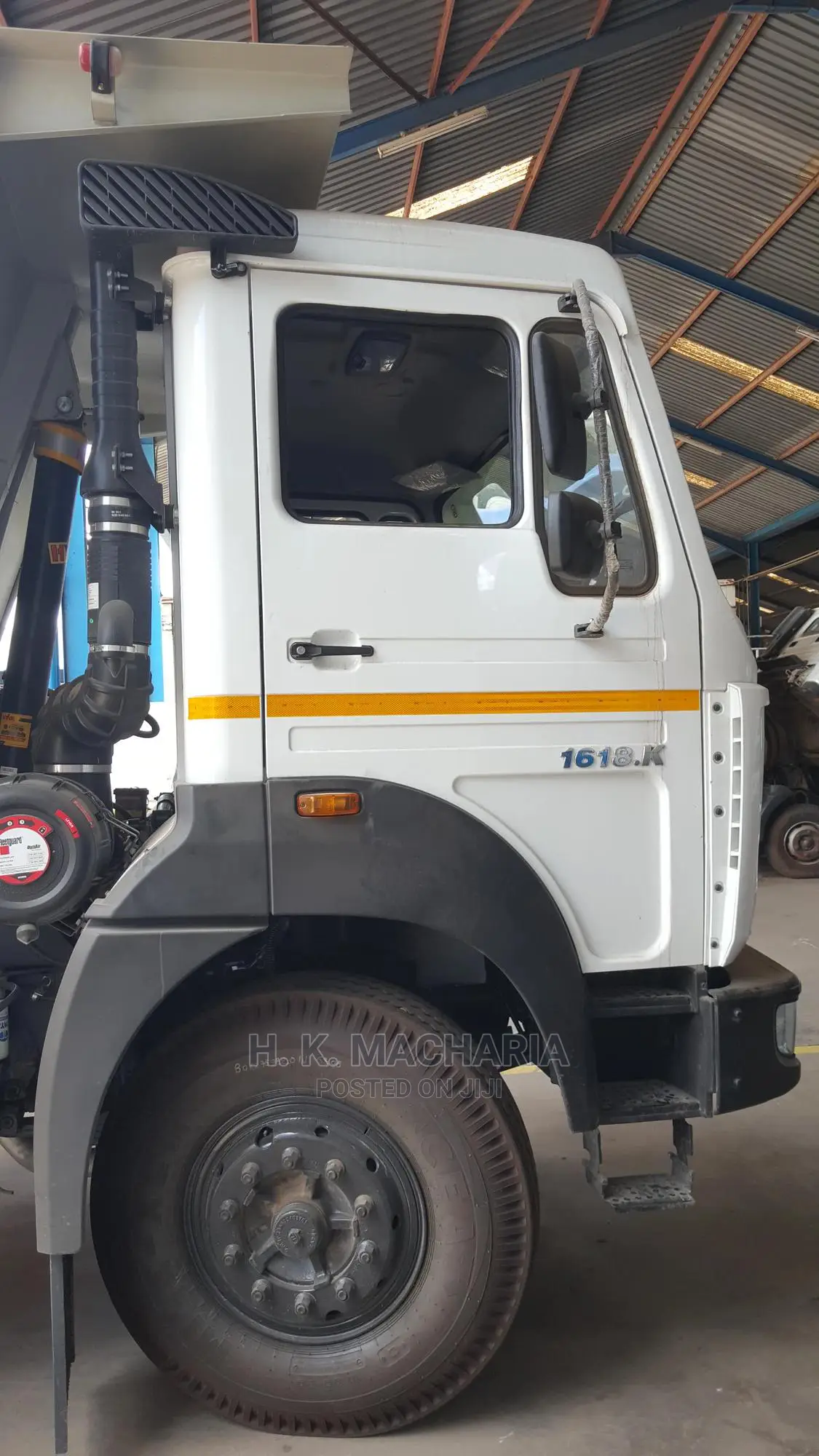 Tata Signa LPK-1618 Tipper 10 Ton