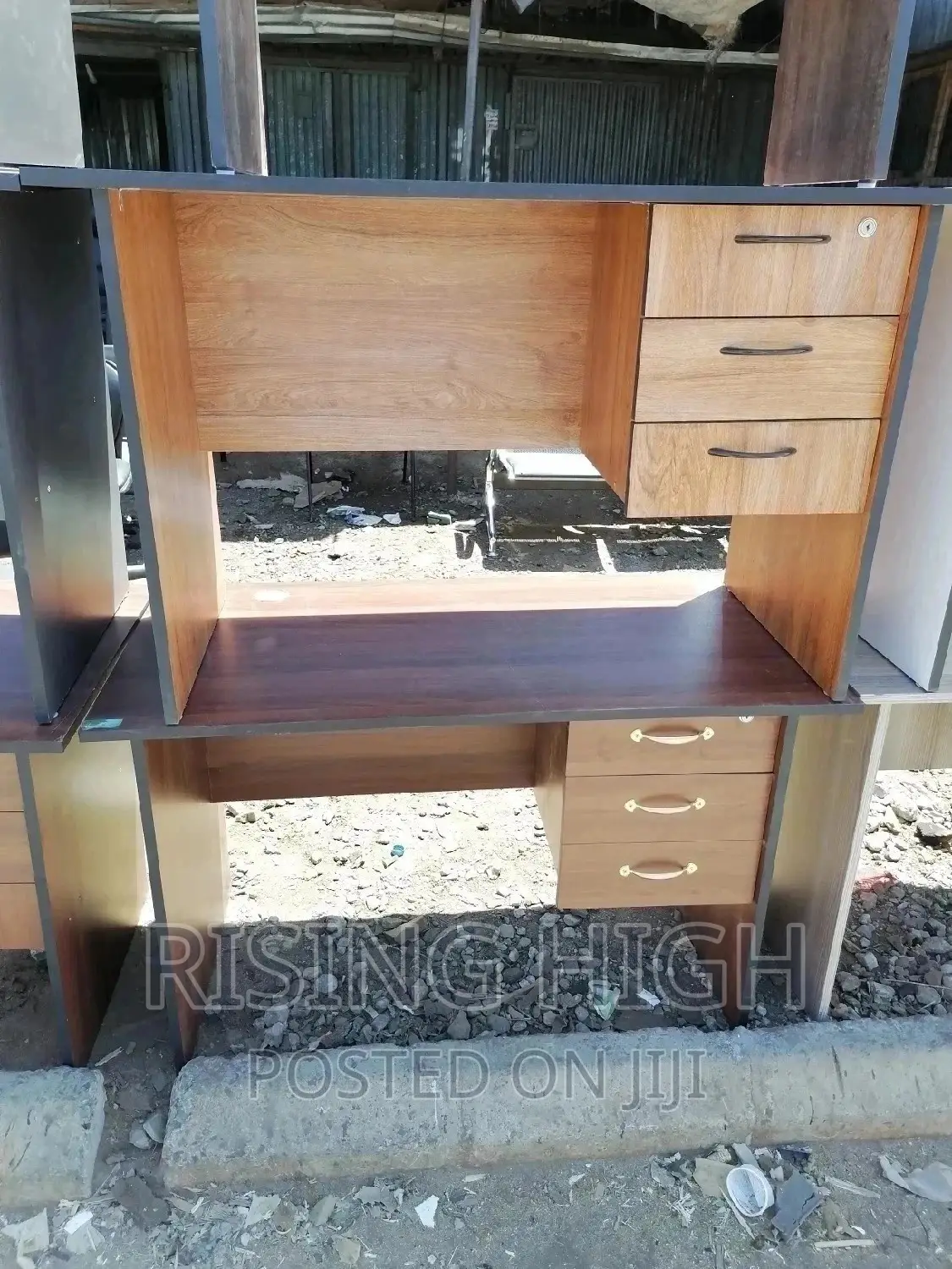 Unique Quality Office Desk