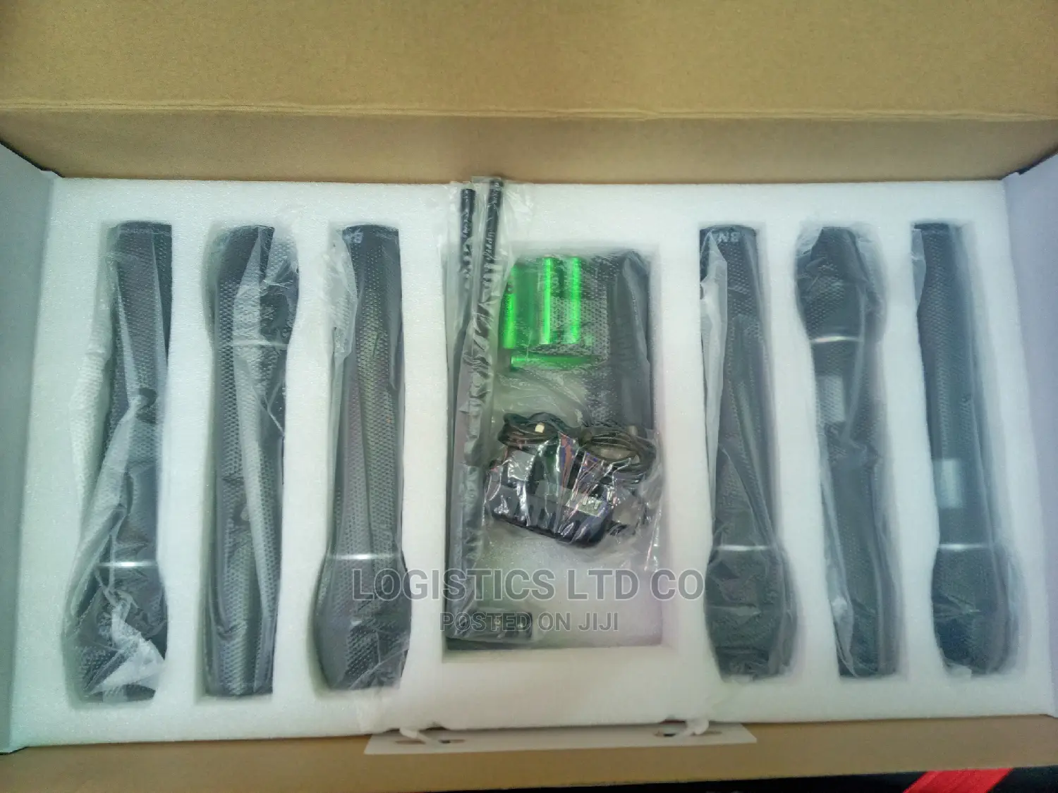 UHF Digital Profetional Wireless Microphone