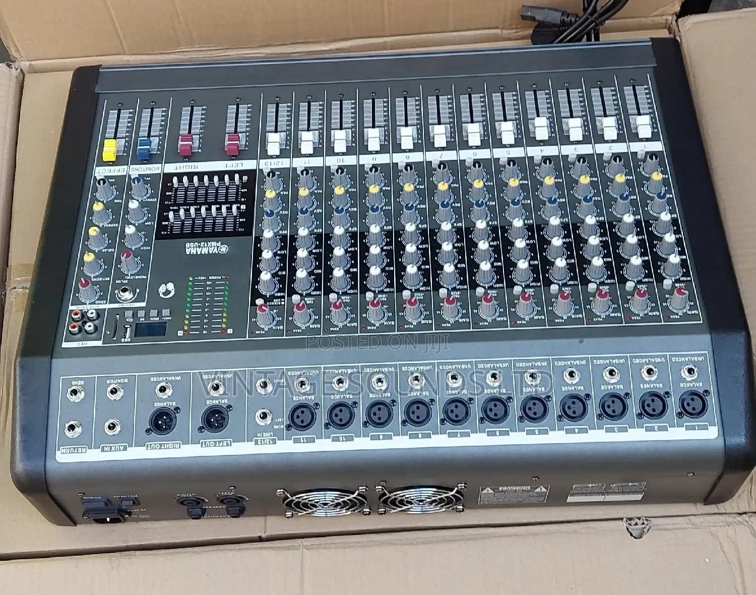 12channel 3000watts Yamaha Powered Mixer Amplifier